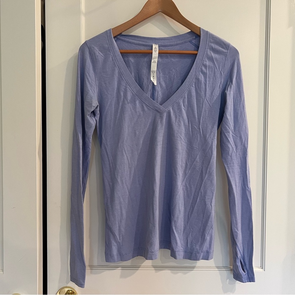 lululemon athletica Lavender V-Neck Long Sleeve Tee